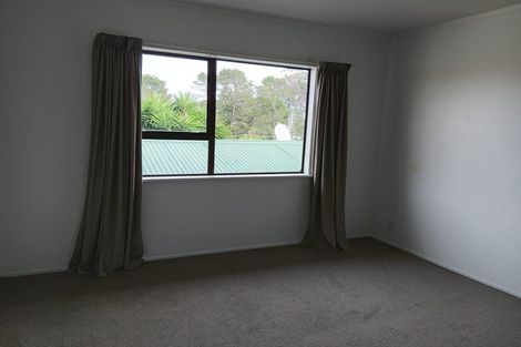 Photo of property in 530 Whangaparaoa Road, Stanmore Bay, Whangaparaoa, 0932