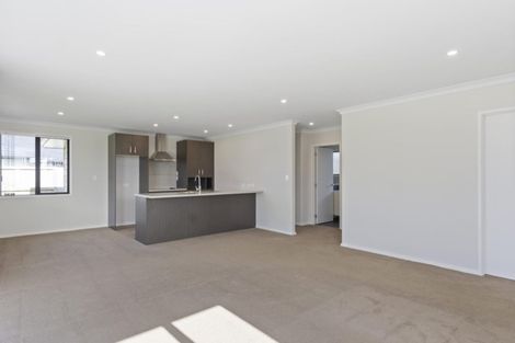 Photo of property in 19 Batty Street, Papamoa Beach, Papamoa, 3118