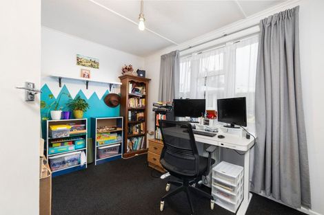 Photo of property in 56 Revans Street, Featherston, 5710