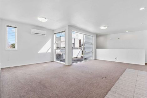 Photo of property in 210 Porchester Road, Takanini, 2112