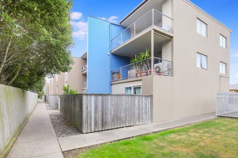 Photo of property in 4/30 Mathesons Road, Phillipstown, Christchurch, 8011