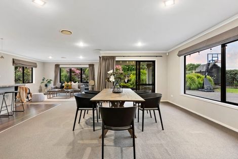 Photo of property in 3 Gavinike Place, Waimauku, 0812