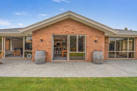 Photo of property in 36 Sovereign Gardens, Halswell, Christchurch, 8025