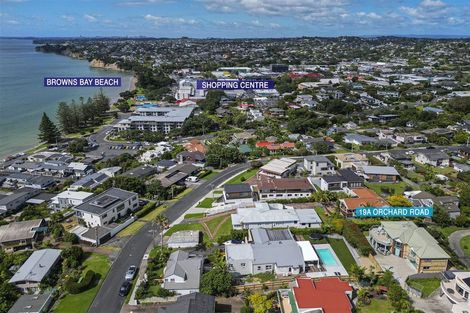 Photo of property in 19a Orchard Road, Browns Bay, Auckland, 0630