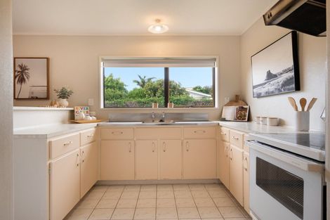 Photo of property in 10 Aintree Place, Mount Maunganui, 3116