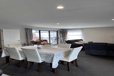 Photo of property in 194 Burwood Road, Burwood, Christchurch, 8083