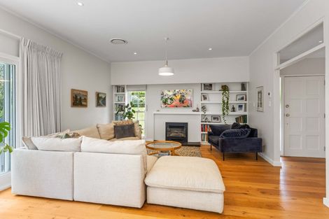 Photo of property in 50 Huia Street, Waikanae, 5036