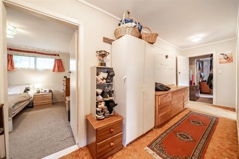 Photo of property in 16 Maymorn Road, Te Marua, Upper Hutt, 5018