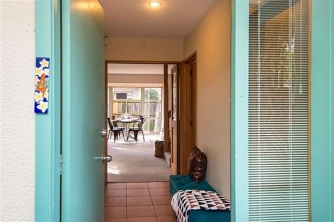 Photo of property in 4/21 Bishop Street, St Albans, Christchurch, 8014