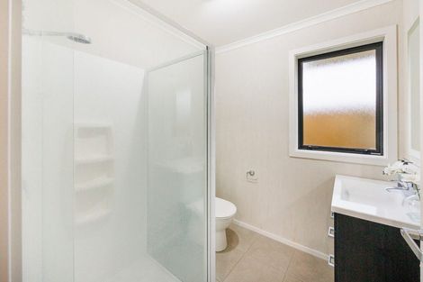 Photo of property in 3 Medallion Court, Kelvin Grove, Palmerston North, 4414