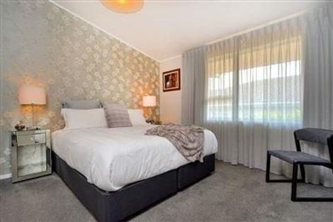 Photo of property in 23b Bayview Road, Bayview, Auckland, 0629