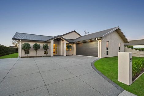 Photo of property in 38 Moonlight Drive, Rototuna North, Hamilton, 3210