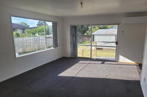 Photo of property in 6 Karina Place, Glen Eden, Auckland, 0602