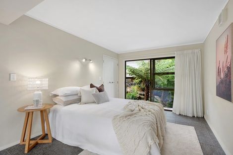 Photo of property in 22b Mariposa Crescent, Birkenhead, Auckland, 0626