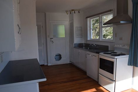 Photo of property in 22 John Street, Stokes Valley, Lower Hutt, 5019