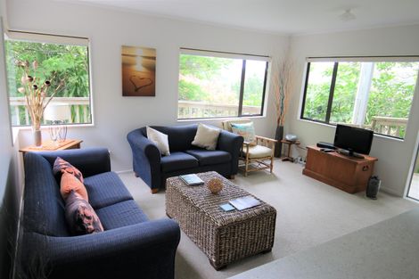 Photo of property in 19 Tui Grove, Paihia, 0200