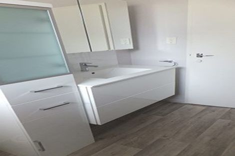 Photo of property in 3/16 Grove Road, Addington, Christchurch, 8024