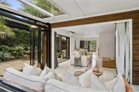 Photo of property in 312b Oceanbeach Road, Mount Maunganui, 3116