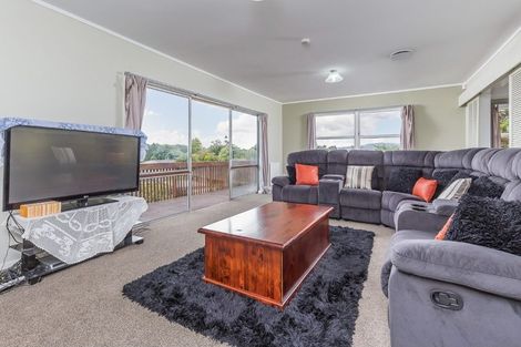 Photo of property in 9 Tatariki Street, Rosehill, Papakura, 2113