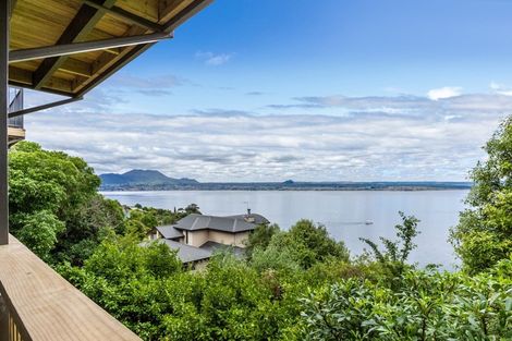 Photo of property in 73 Wakeman Road, Acacia Bay, Taupo, 3330