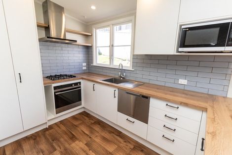 Photo of property in 21 Bombay Street, Ngaio, Wellington, 6035