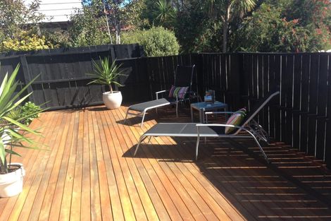 Photo of property in 1/10 Mahara Avenue, Birkenhead, Auckland, 0626