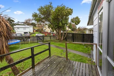 Photo of property in 8 Yemen Place, Ascot Park, Porirua, 5024