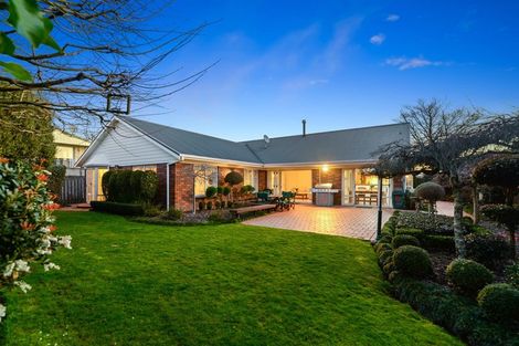 Photo of property in 60b Sandwich Road, St Andrews, Hamilton, 3200