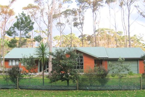 Photo of property in 813 Matarangi Drive, Matarangi, Whitianga, 3592