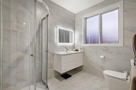 Photo of property in 26 Tawatawa Street, Long Bay, Auckland, 0630