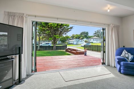 Photo of property in 1187 Pouewe Street, Kawhia, 3889