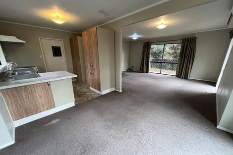 Photo of property in 2 Rata Street, Tokomaru, Palmerston North, 4474