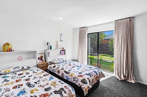 Photo of property in 50 Apsley Drive, Avonhead, Christchurch, 8042