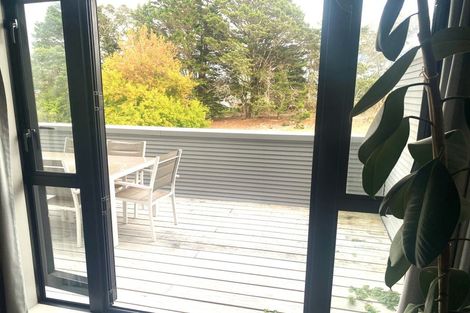 Photo of property in 18a/30 Westward Ho, Glen Eden, Auckland, 0602