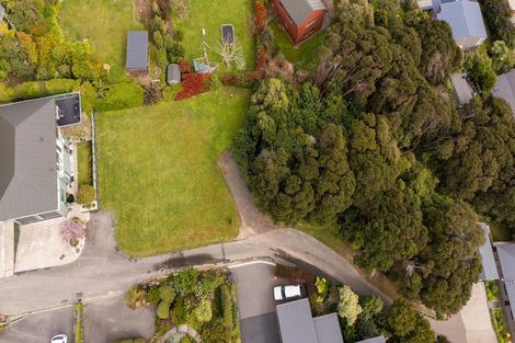 Photo of property in 8 Vangioni Lane, Akaroa, 7520