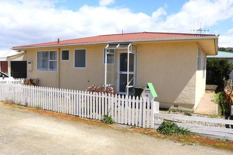 Photo of property in 10 Elizabeth Crescent, Oamaru North, Oamaru, 9400