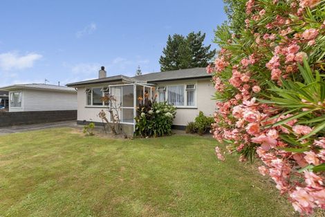 Photo of property in 18 Glasgow Street, Takaro, Palmerston North, 4412
