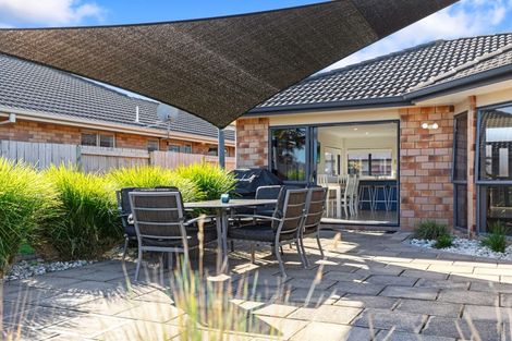 Photo of property in 27 Sarah Place, Papamoa Beach, Papamoa, 3118