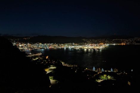 Photo of property in 39 Robieson Street, Roseneath, Wellington, 6011