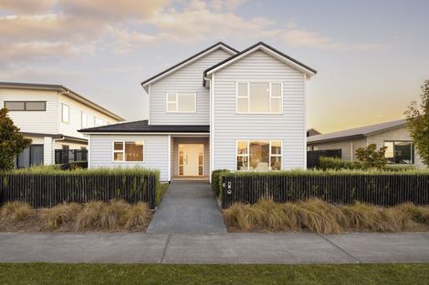 Photo of property in 8 Lavinias Way, Chartwell, Hamilton, 3210