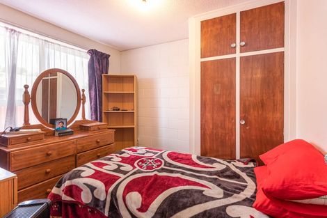 Photo of property in 1/3 Cavendish Road, Casebrook, Christchurch, 8051