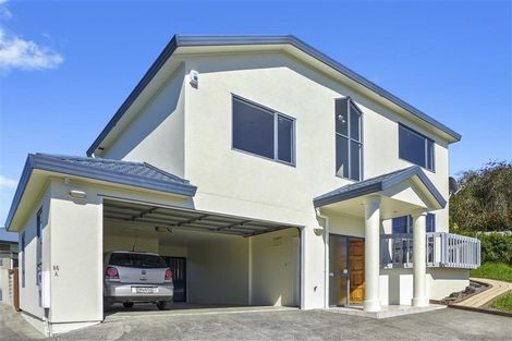 Photo of property in 86a Rosewarne Crescent, Glendene, Auckland, 0602