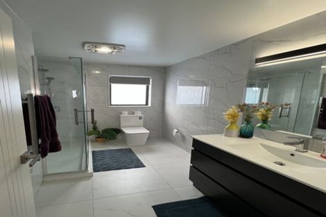 Photo of property in 92 Ksenia Drive, Flat Bush, Auckland, 2019