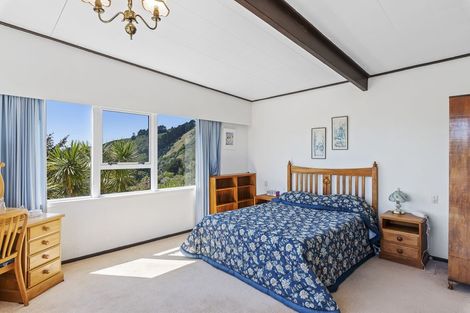 Photo of property in 72 Leinster Avenue, Raumati South, Paraparaumu, 5032