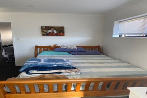 Photo of property in 4 Bliss Court, Takanini, 2110