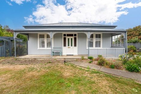 Photo of property in 42 Campbell Street, Geraldine, 7930