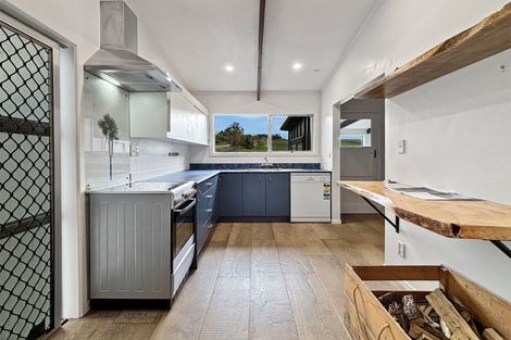 Photo of property in 1213 Pakiri Block Road, Tomarata, Wellsford, 0974