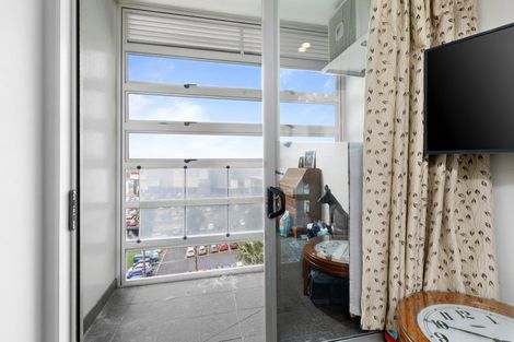 Photo of property in Proximity Apartments, 606/17 Osterley Way, Manukau, Auckland, 2104