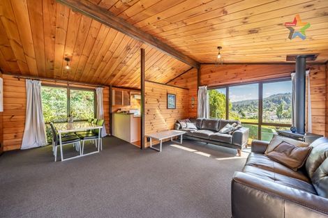 Photo of property in 30 Korau Grove, Stokes Valley, Lower Hutt, 5019