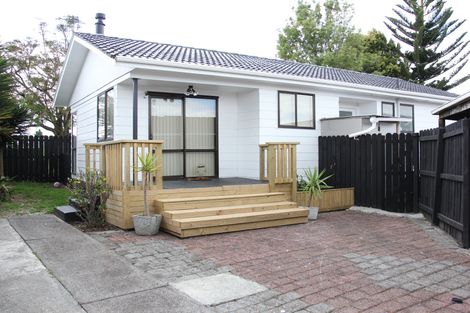 Photo of property in 4a Palmers Road, Clendon Park, Auckland, 2103